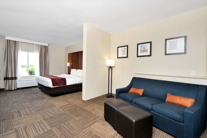Room 42 of 57