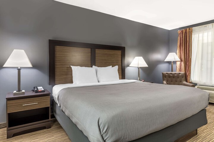 Room 21 of 29