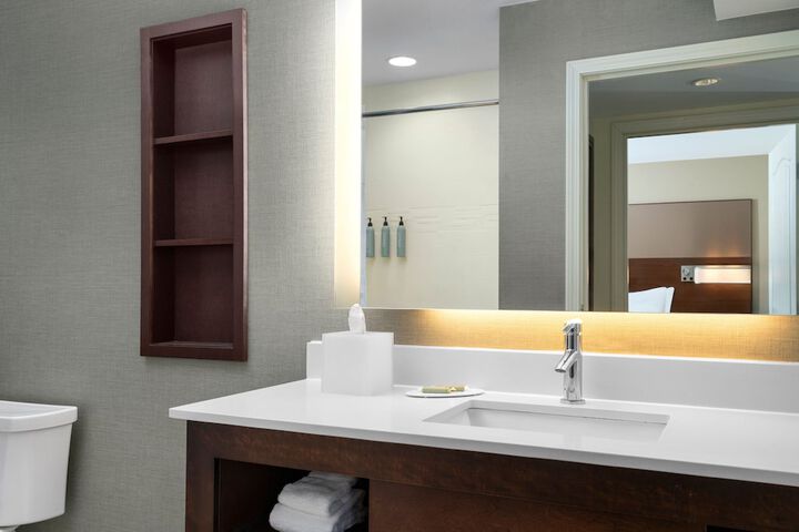 Residence Inn by Marriott Kingston