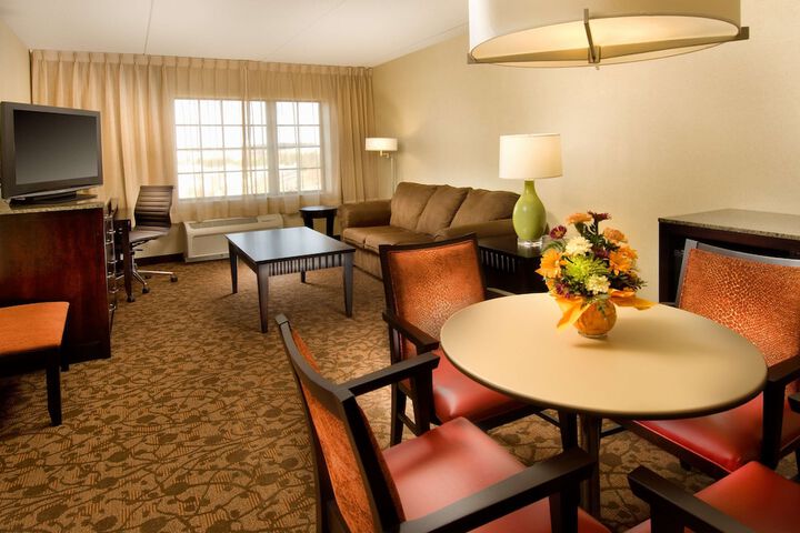 Room 32 of 62