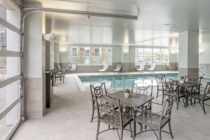 Hotel Madison & Shenandoah Conference Ctr