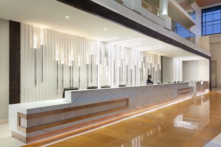 Hotel Interior 62 of 186