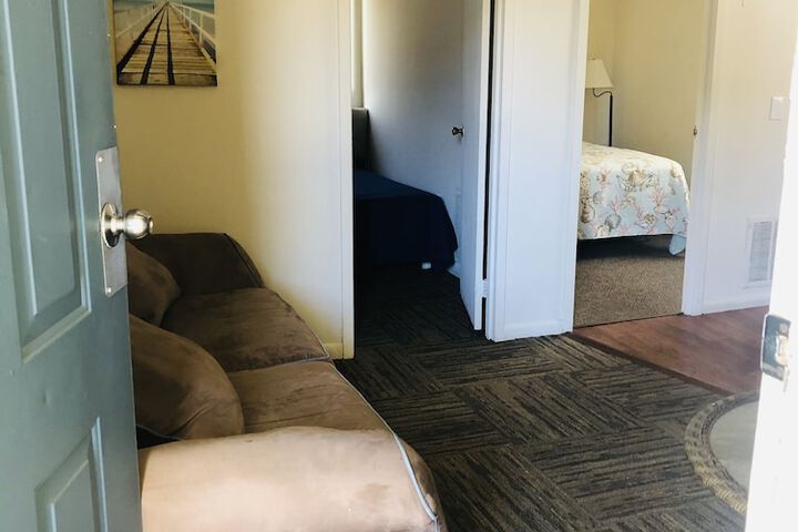 Room 7 of 31
