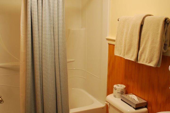 Room 99 of 260