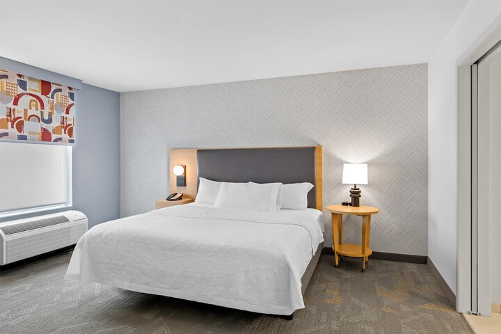 Home2 Suites by Hilton Youngstown West / Austintown