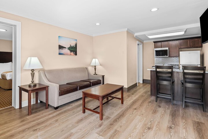 Best Western Forest Inn
