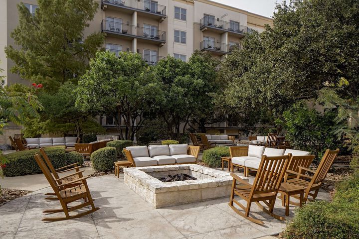 Hilton San Antonio Hill Country