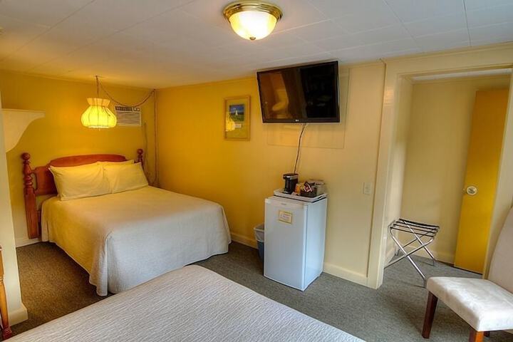 Room 26 of 32