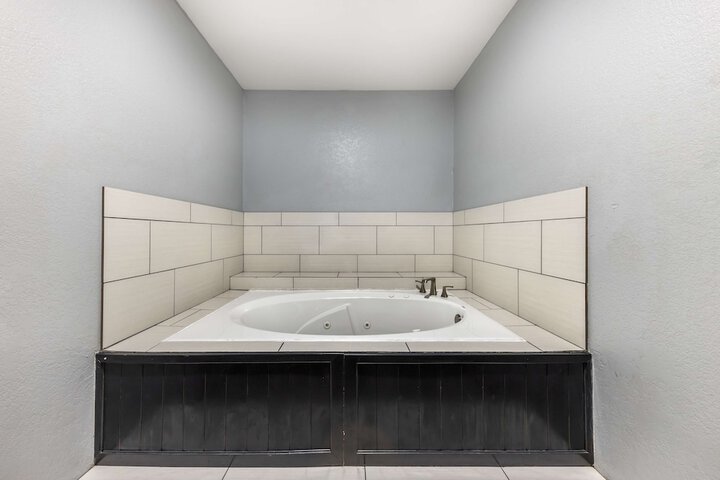 Best Western Atoka Inn & Suites