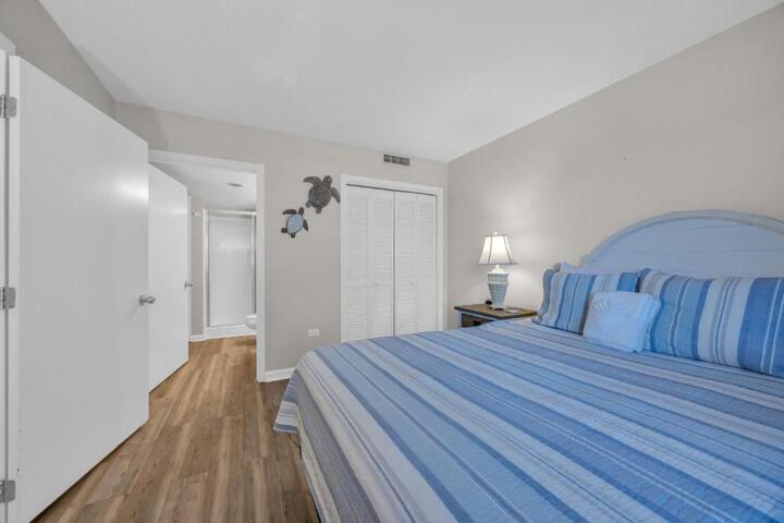 Oceanfront Condo Huge Pools Top Rated Ocean Creek Resort