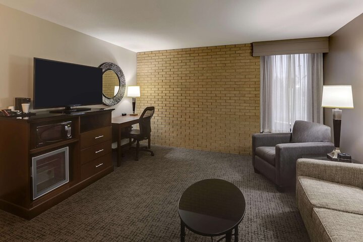 Room 14 of 41