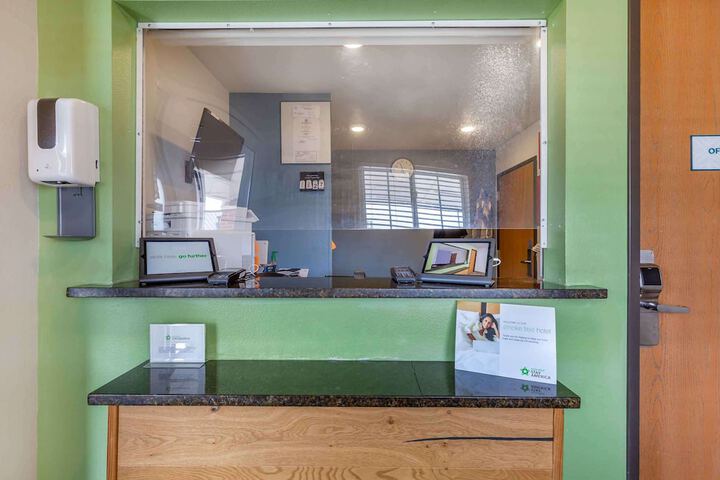 Extended Stay America Select Suites Gainesville