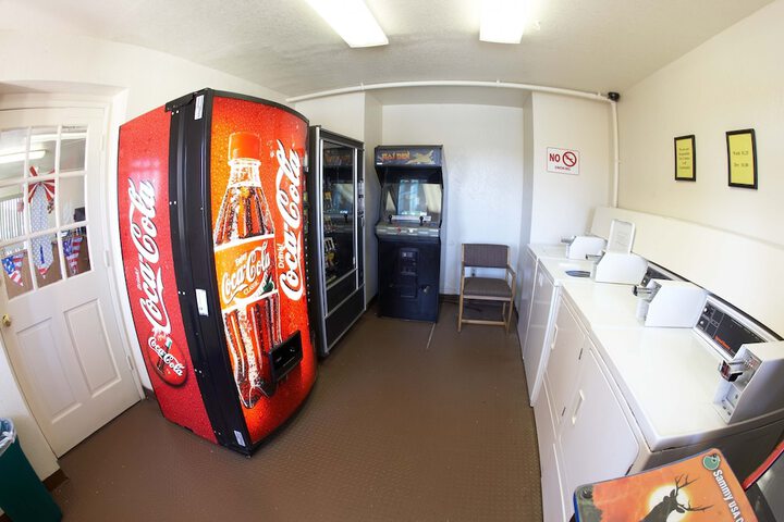 Room 17 of 35