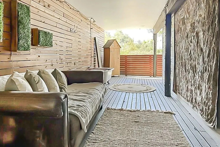 Cottage Oasis