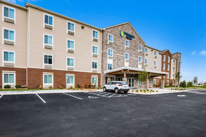 Hotel 3 of 48