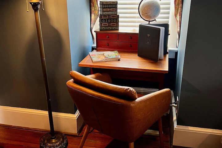Room 18 of 50
