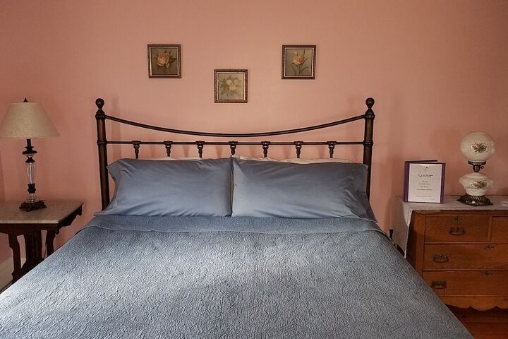 The Fox and the Grapes Bed & Breakfast
