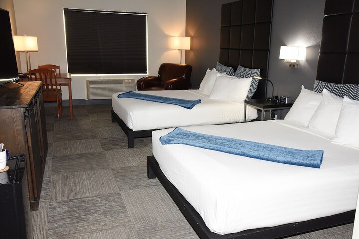 Room 44 of 70