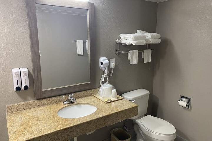 Red Roof Inn Jacksonville AL
