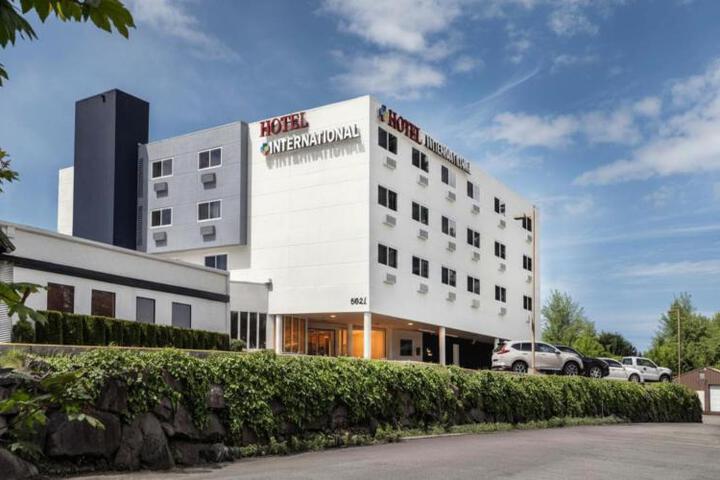 Hotel International