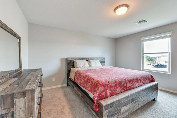 Pet-friendly Home w / Fenced Yard in Florence!