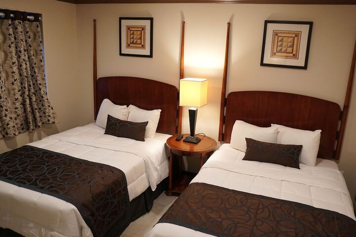 Room 35 of 90