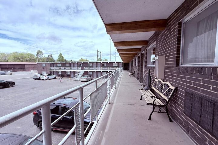 Tomahawk Motor Lodge Riverton US-26