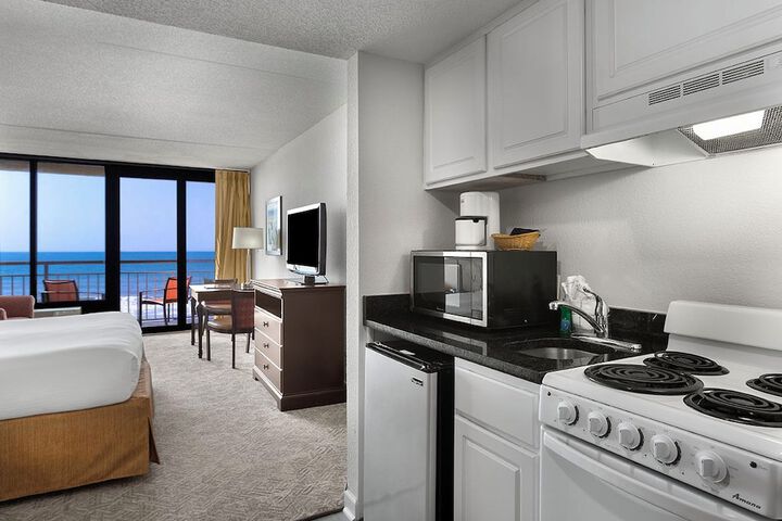 Best Western Ocean Sands Beach Resort