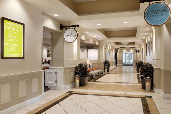 Hotel Interior 7 of 41