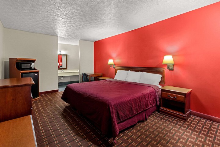 Room 12 of 31