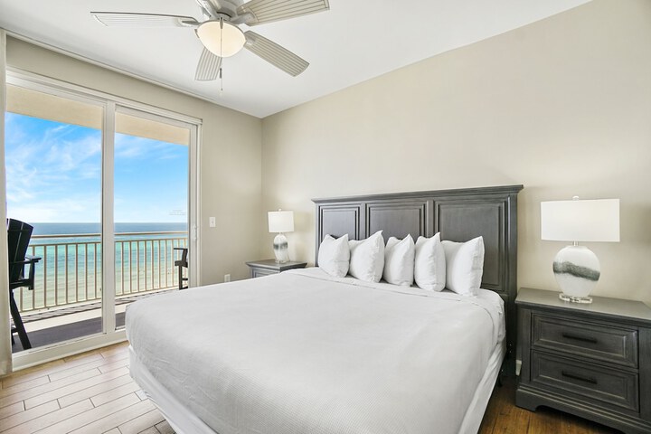 Room 719 of 954