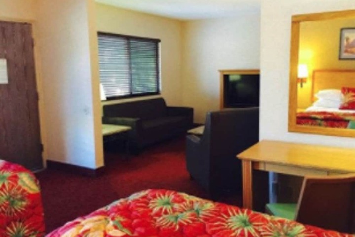 Room 61 of 107