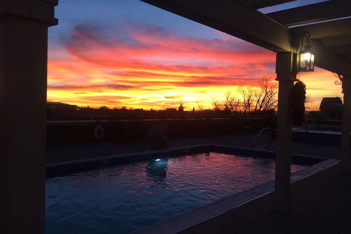 Pool 14 of 110