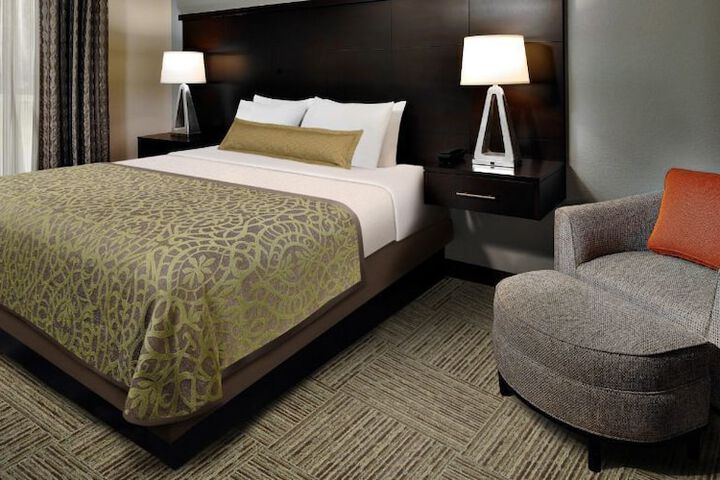 Staybridge Suites Lake Jackson by IHG