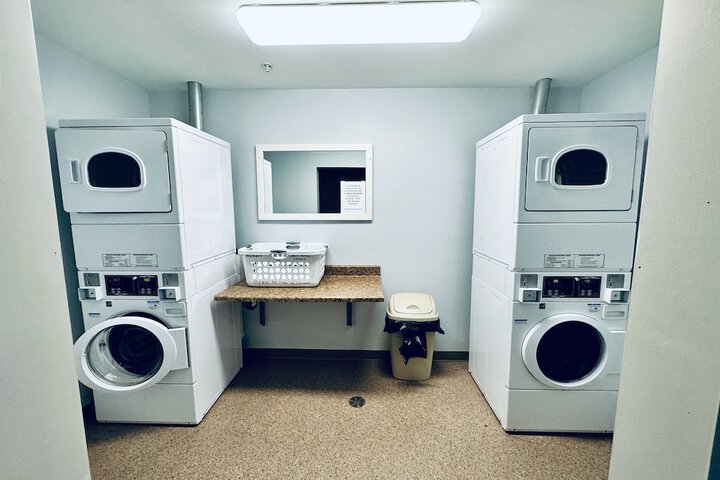 Room 17 of 42