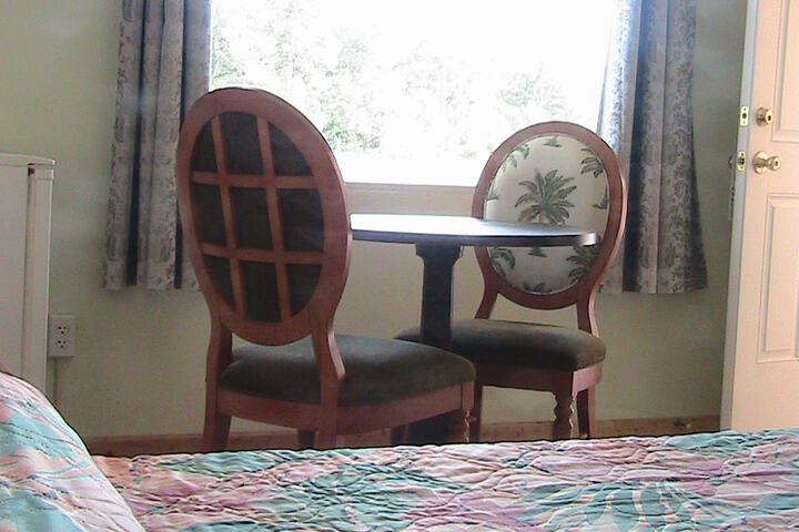 At Home Express Tangerine Inn