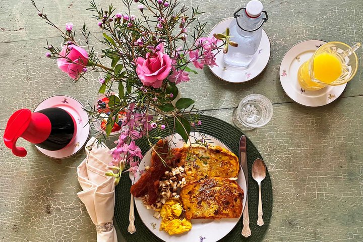 Breakfast/Coffee Service 79 of 107