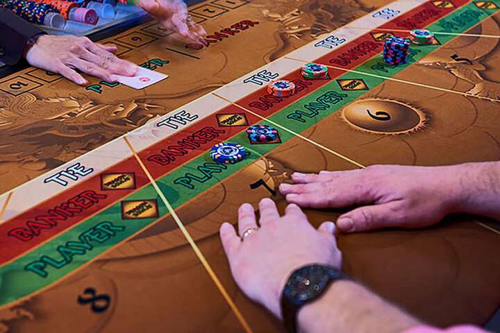 Isle Casino Hotel Waterloo - a Caesars Rewards Destination