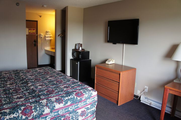 Room 11 of 63