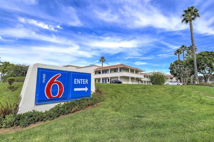 Hotel 2 of 29