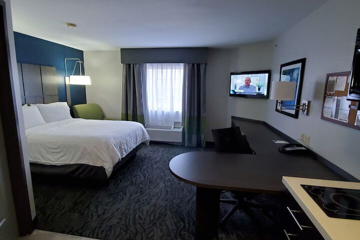 Room 22 of 59