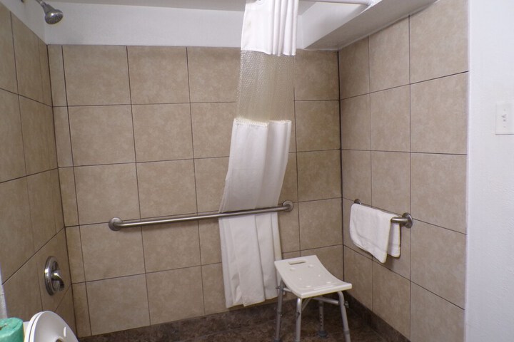 Room 26 of 30