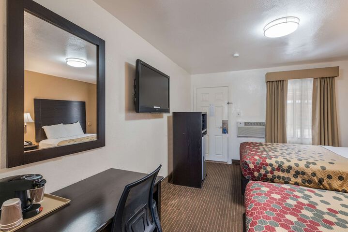 Room 44 of 57