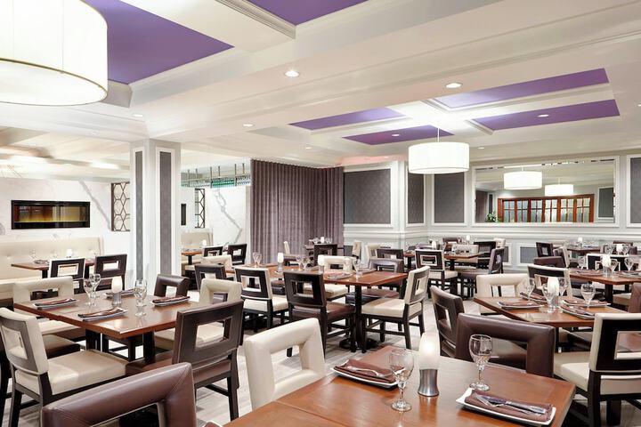 Sheraton Laval Hotel
