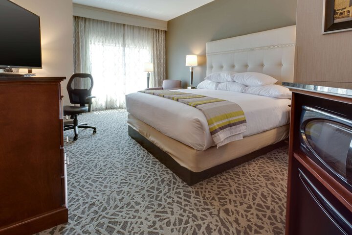 Room 14 of 40