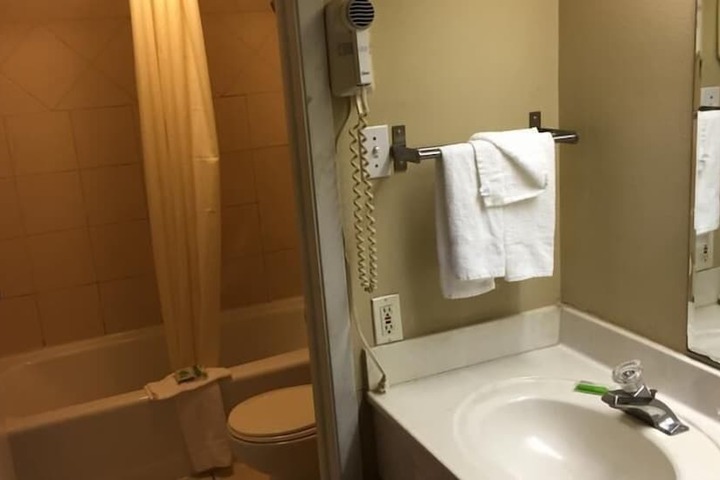 Room 29 of 36