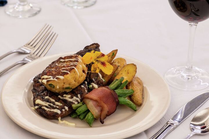 Dining 94 of 116
