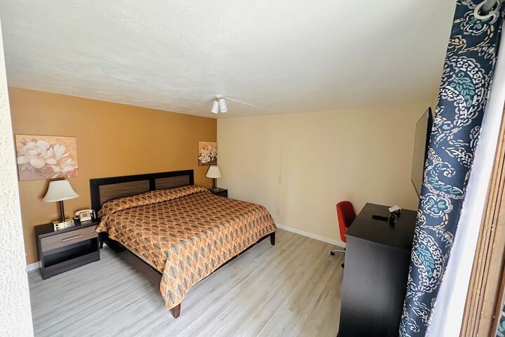 LA VILLA MOTEL