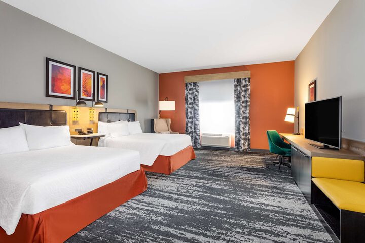 Room 18 of 32