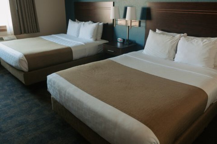 Room 128 of 168